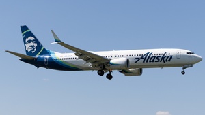 Photo of N943AK - Boeing 737 MAX 9 operated by Alaska Airlines