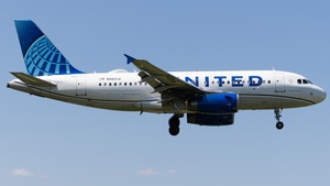 Photo with serial 2505 - Airbus A319-132