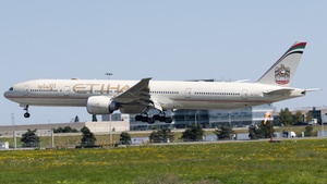 Photo of A6-ETJ - Boeing 777-3FX(ER) operated by Etihad Airways