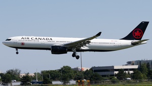 Photo of C-GHKW - Airbus A330-343 operated by Air Canada