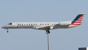 Photo of N942LL - Embraer ERJ-145LR operated by American Eagle (opb Envoy Air)