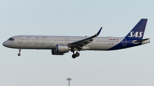 Photo with serial 10500 - Airbus A321-253NX