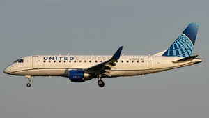 Photo of N754YX - Embraer ERJ-175LR operated by United Express (opb Republic Airways)