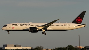 Photo of C-FVLQ - Boeing 787-9 Dreamliner operated by Air Canada