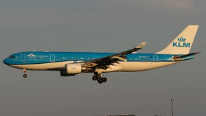 Photo of PH-AOE - Airbus A330-203 operated by KLM Royal Dutch Airlines