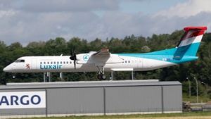 Photo of LX-LQD - Bombardier DHC-8-402 Dash 8 Q400 operated by Luxair