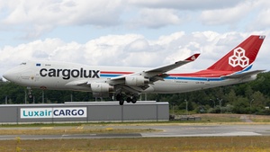 Photo of LX-TCV - Boeing 747-4R7F operated by Cargolux