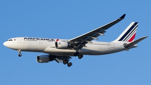 Photo of F-GZCN - Airbus A330-203 operated by Air France