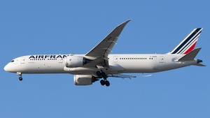 Photo with serial 38769 - Boeing 787-9 Dreamliner