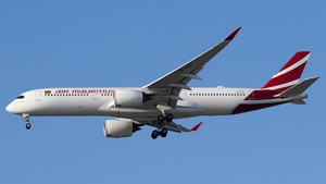 Photo of 3B-NCE - Airbus A350-941 operated by Air Mauritius