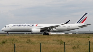 Photo of F-HUVE - Airbus A350-941 operated by Air France