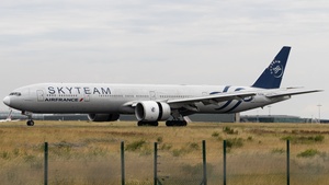 Photo of F-GZNE - Boeing 777-328(ER) operated by Air France