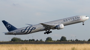 Photo of F-GZNN - Boeing 777-328(ER) operated by Air France