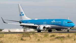 Photo of PH-BCL - Boeing 737-8K2 operated by KLM Royal Dutch Airlines
