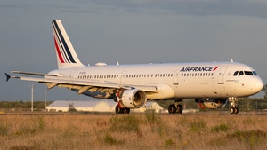 Photo of F-GTAJ - Airbus A321-212 operated by Air France