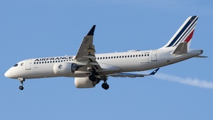 Photo of F-HZUE - Airbus A220-300 operated by Air France