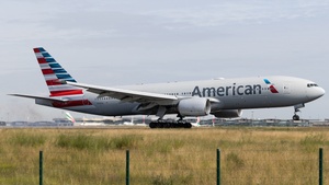 Photo of N787AL - Boeing 777-223(ER) operated by American Airlines