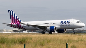 Photo of SX-TEC - Airbus A320-251N operated by Sky Express