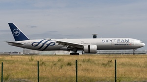 Photo of F-GZNE - Boeing 777-328(ER) operated by Air France