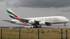 Photo of A6-EOJ - Airbus A380-861 operated by Emirates