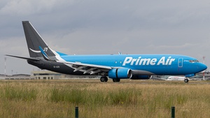 Photo of EI-AZG - Boeing 737-86Q(SF) operated by Amazon Prime Air (opb ASL Airlines Ireland)