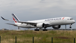 Photo with serial 643 - Airbus A350-941