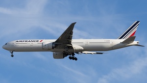 Photo of F-GZNR - Boeing 777-328(ER) operated by Air France