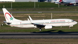 Photo of CN-RGK - Boeing 737-8B6 operated by Royal Air Maroc