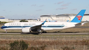 Photo of F-WZHK - Airbus A350-941 operated by China Southern Airlines