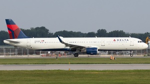 Photo of N353DN - Airbus A321-211 operated by Delta Air Lines