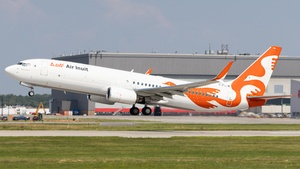 C-FTUW - Boeing 737-8LD(SF)
