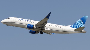 N732YX - Embraer ERJ-175LR