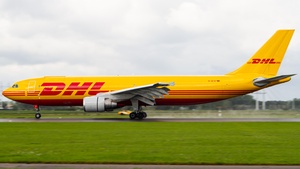 Photo of D-AEAF - Airbus A300B4-622R(F) operated by European Air Transport