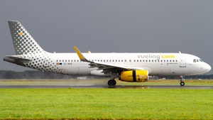Photo of EC-MKM - Airbus A320-232 operated by Vueling