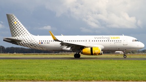 Photo of EC-MDZ - Airbus A320-232 operated by Vueling