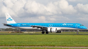 Photo of PH-NXH - Embraer ERJ-195-E2 operated by KLM Cityhopper