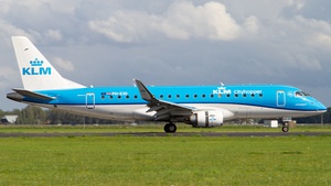 Photo of PH-EXO - Embraer ERJ-175STD operated by KLM Cityhopper
