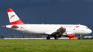 Photo of OE-LXA - Airbus A320-216 operated by Austrian Airlines