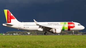 Photo of CS-TMW - Airbus A320-214 operated by TAP Air Portugal