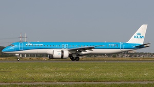 Photo of PH-NXE - Embraer ERJ-195-E2 operated by KLM Cityhopper