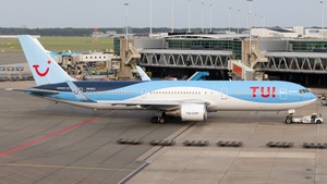 Photo of PH-OYJ - Boeing 767-304(ER) operated by TUI Airlines Nederland