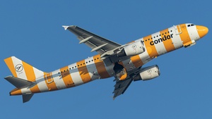 Photo of D-AICU - Airbus A320-214 operated by Condor
