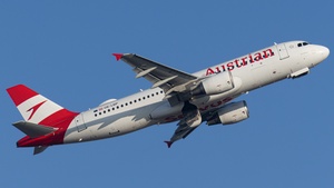 Photo of OE-LBP - Airbus A320-214 operated by Austrian Airlines