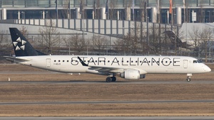 Photo of I-ADJV - Embraer ERJ-195LR operated by Air Dolomiti