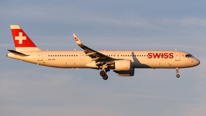 Photo of HB-JPE - Airbus A321-271NX operated by Swiss International Air Lines