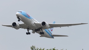 Photo of G-TUIB - Boeing 787-8 Dreamliner operated by TUI Airways