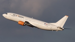 Photo of 9H-TIA - Boeing 737-430 operated by Air Horizont