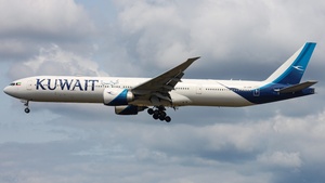 Photo of 9K-AOM - Boeing 777-369(ER) operated by Kuwait Airways