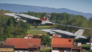 Photo of J-5013 - McDonnell Douglas F/A-18C Hornet operated by Swiss Air Force