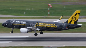 Photo of D-AEWM - Airbus A320-214 operated by Eurowings